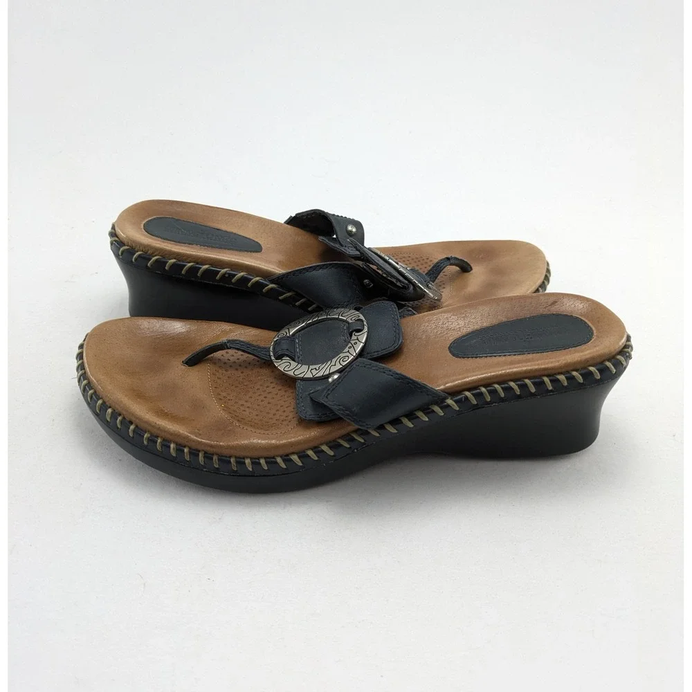 Womens Minnetonka Denver Blue Leather Slide Wedge Thong Medallion Sandals Size 8